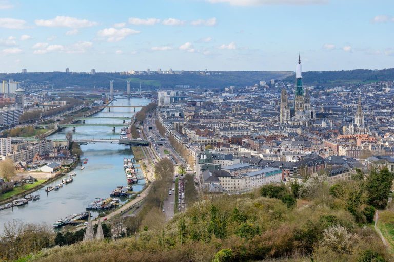 Rouen, el pulso industrial a orillas del Sena