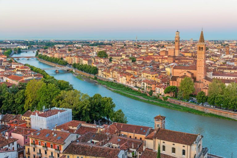 Verona, curva del Adigio